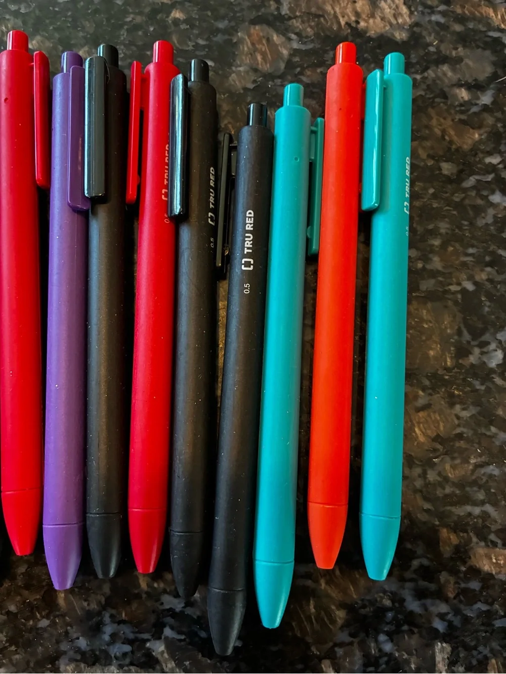 Lot of 19 Tru Red 0.5mm Retractable Gel Pens Assorted Colors